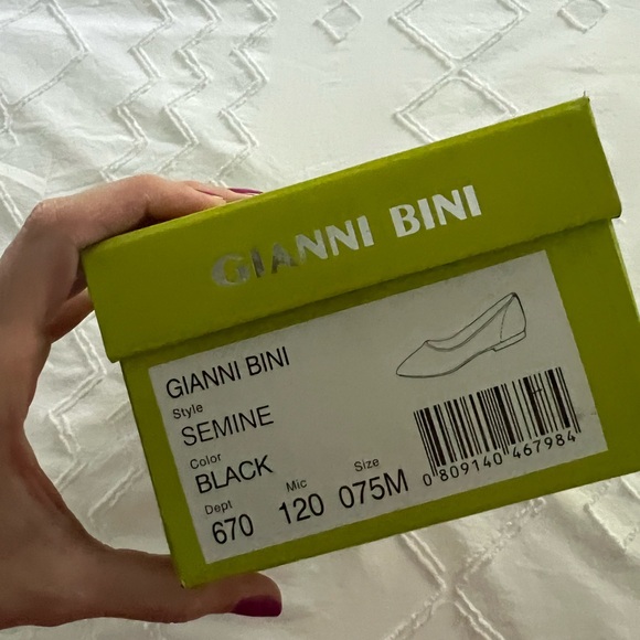 Semine black knit pointy flats - Picture 2 of 5